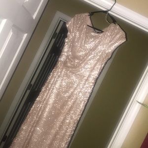 Beautiful gold floor length Adrianna Papell.